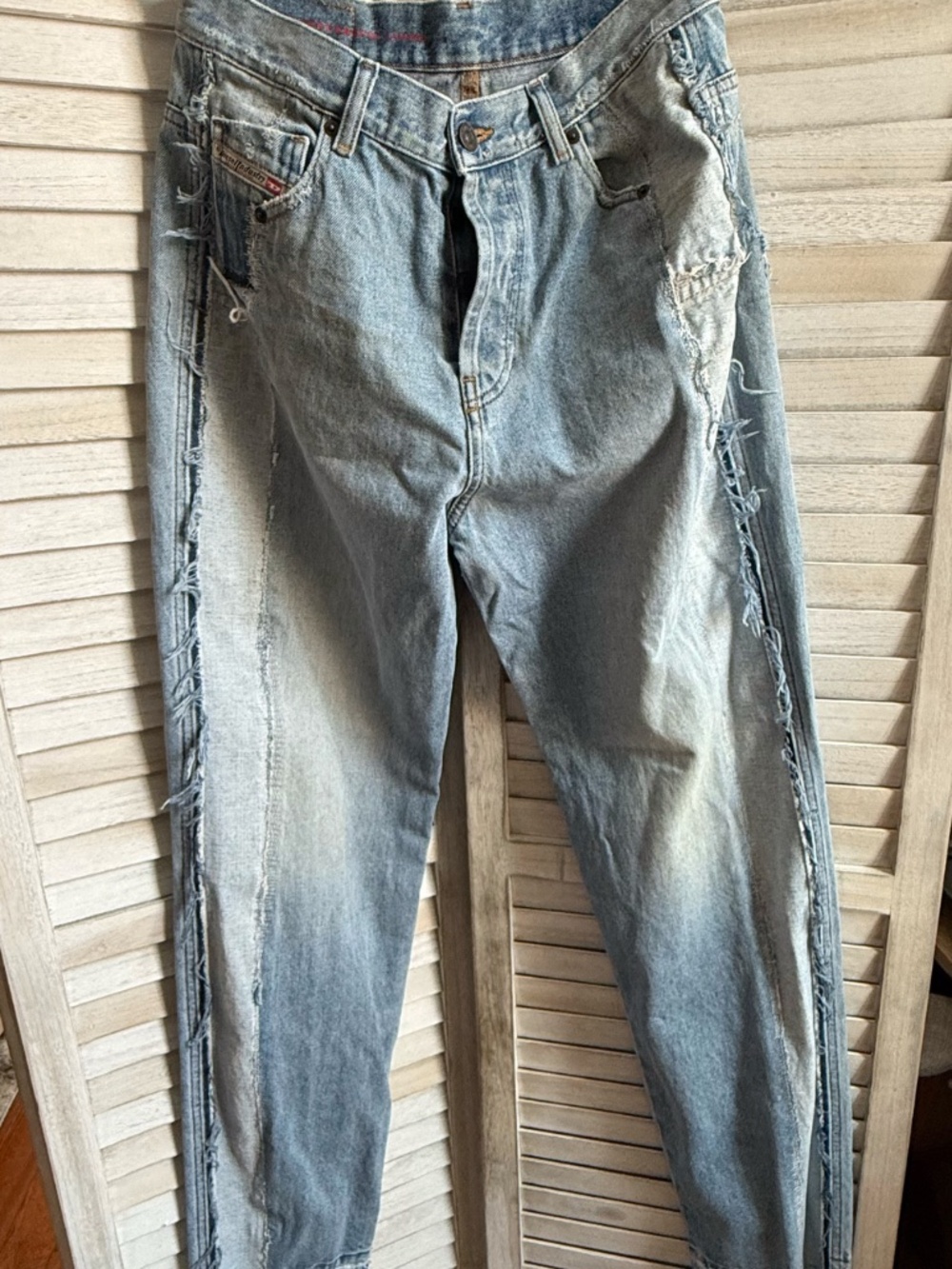 Diesel Boyfriend Jeans sz 28 Never Worn!